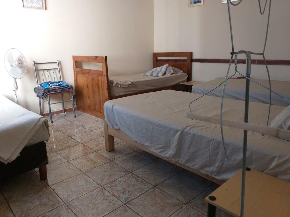 Auberge de jeunesse Julio House à León de los Aldamas Extérieur photo